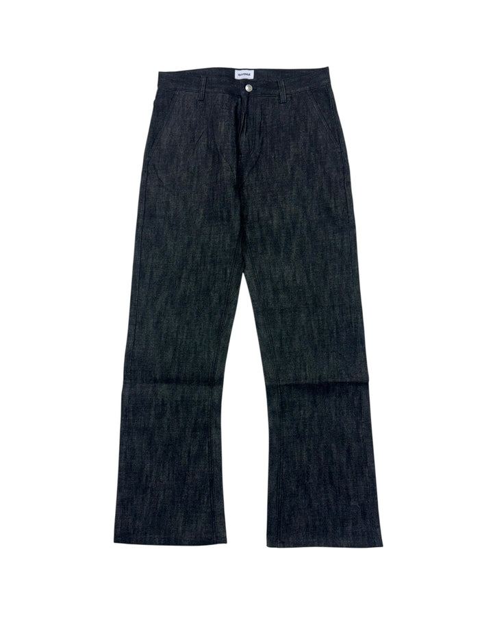 Sorte bootcut-rådenimjeans